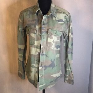 Aritzia TNA Camo Jacket